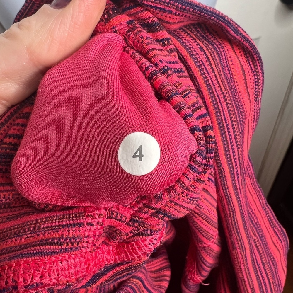 Lululemon Size 4 Wunder Under Crop Leggings Cyber Boom Juice Red Yoga Luon - Picture 7 of 16